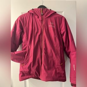 Arc'teryx Womens Jacket